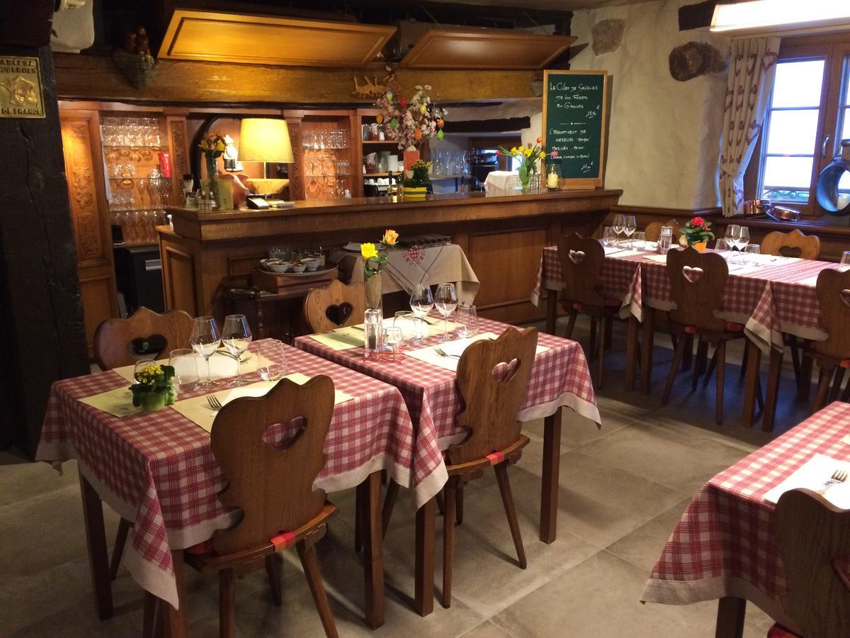 Auberge Des Trois Chateaux Eguisheim Luaran gambar